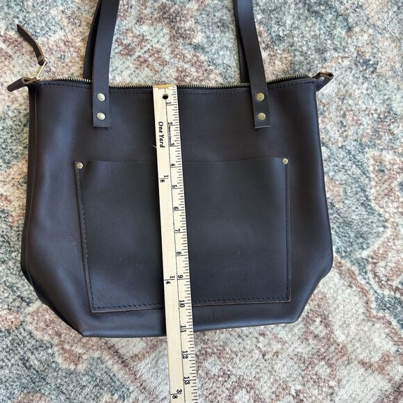 Portland Leather Goods Medium Classic Tote Handbag In Grizzly - Picture 8 of 11